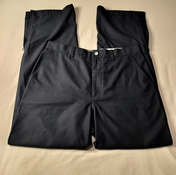 Callaway Golf Men's Black Pants. - Picture 1 of 16